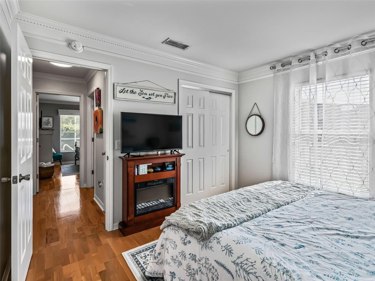 609 ORTEGA WAY — photo 32 of 62