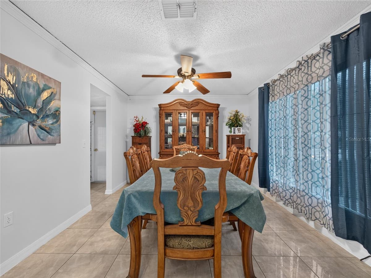4914 NEWTON COURT — photo 12 of 35