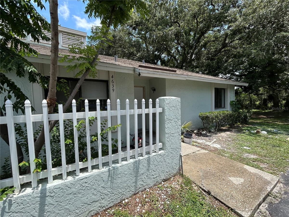 4639 PINE HILLS ROAD — photo 2 of 23