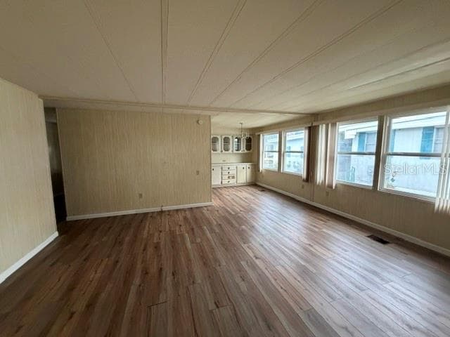 1023 SOUTHLAND DRIVE — photo 8 of 15
