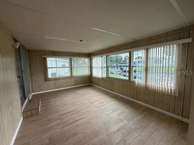 1023 SOUTHLAND DRIVE — photo 7 of 15