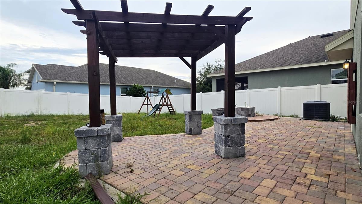 1411 WOODLARK DRIVE — photo 55 of 58