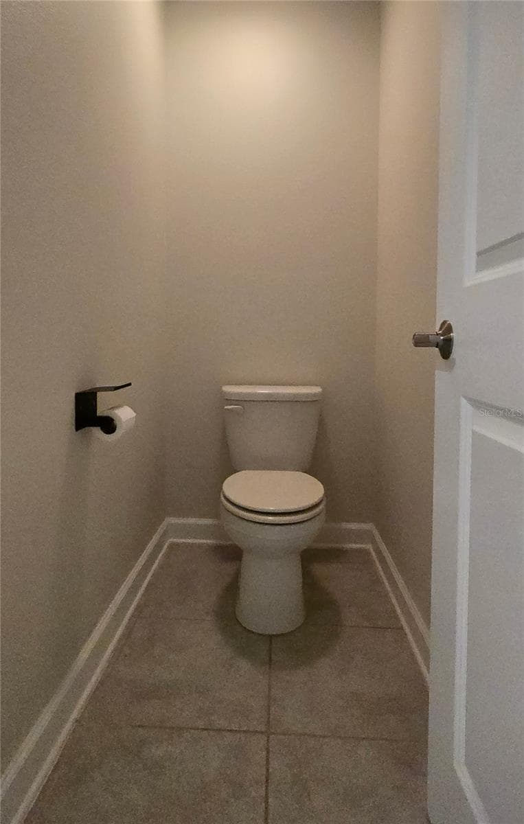 1411 WOODLARK DRIVE — photo 33 of 58