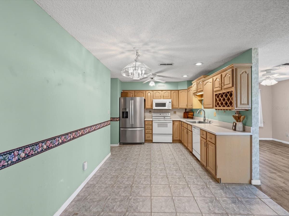 4135 COTTON TAIL DRIVE — photo 14 of 41