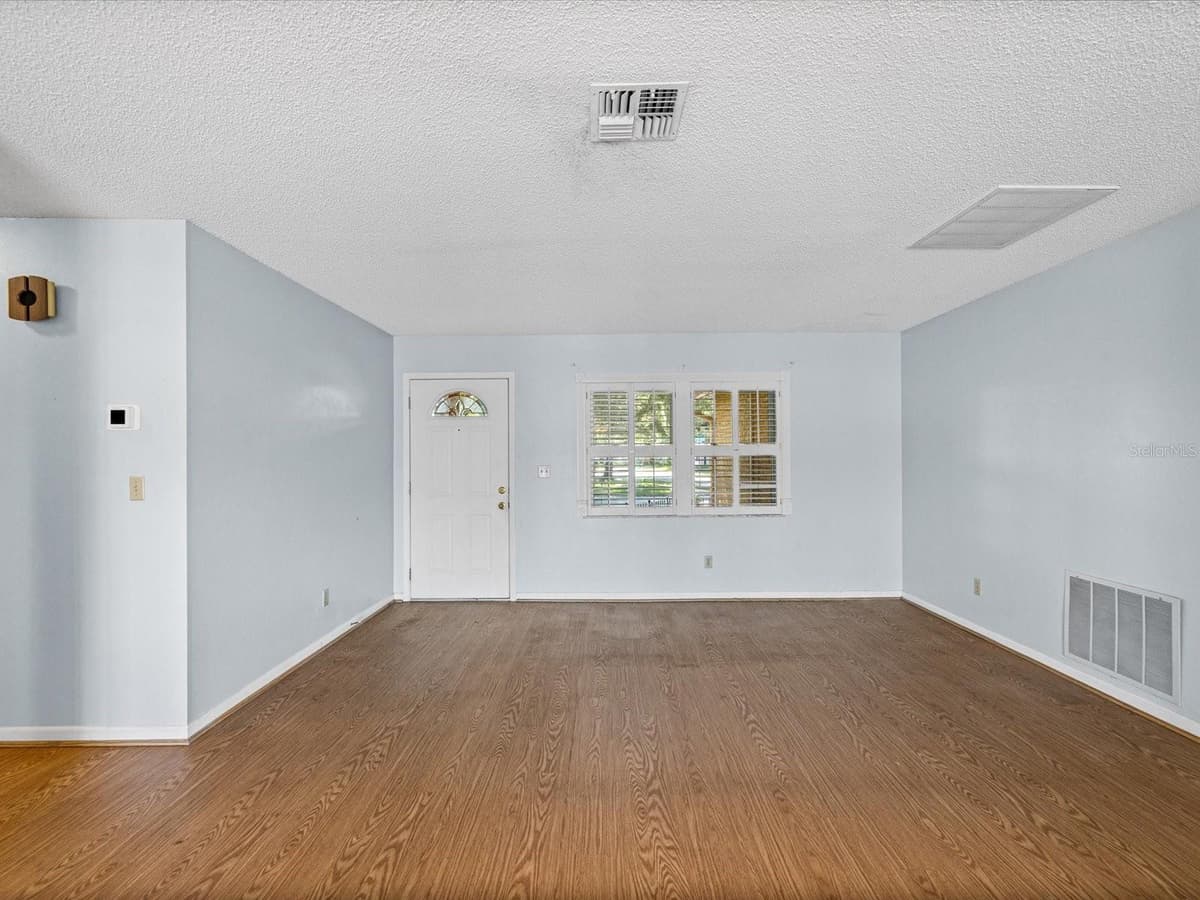 4135 COTTON TAIL DRIVE — photo 8 of 41