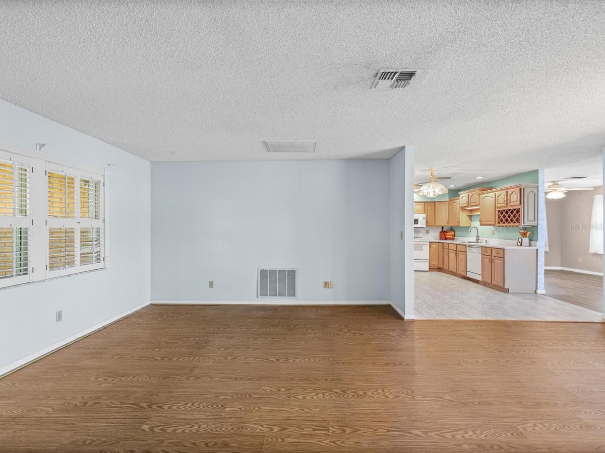 4135 COTTON TAIL DRIVE — photo 11 of 41