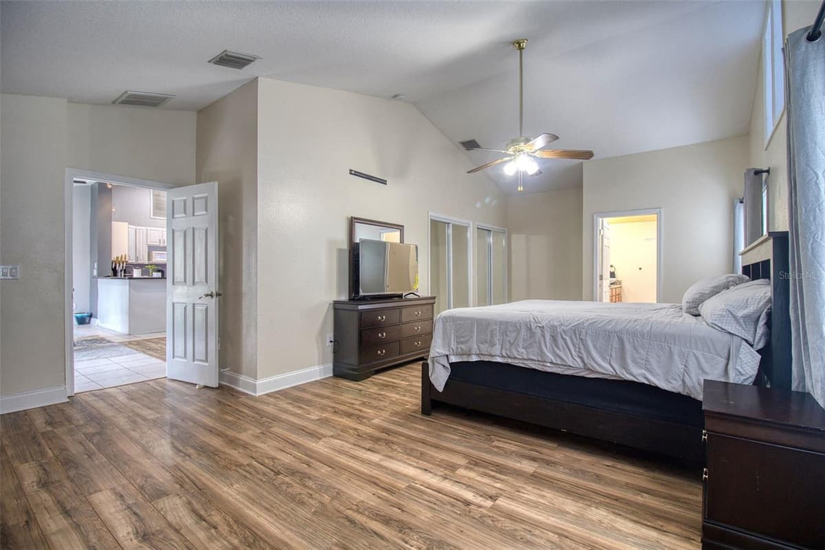 3652 WESTCHESTER DRIVE — photo 13 of 36