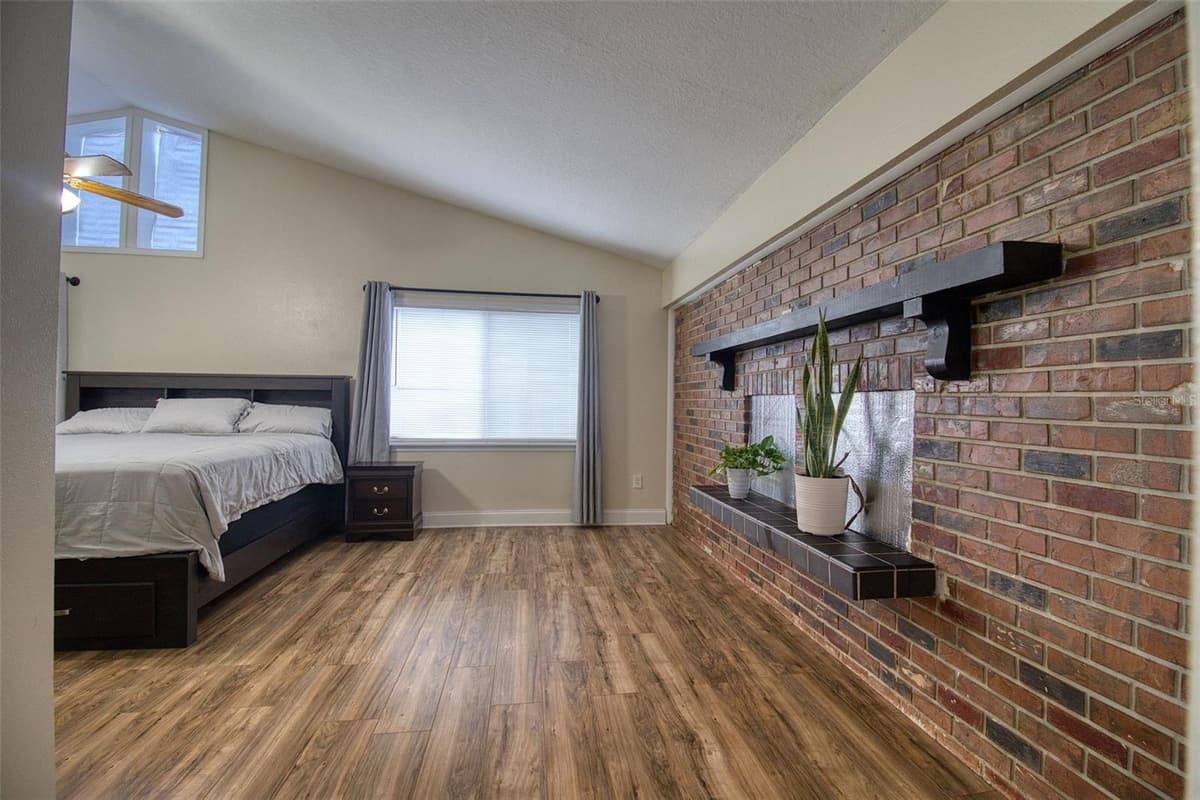3652 WESTCHESTER DRIVE — photo 12 of 36