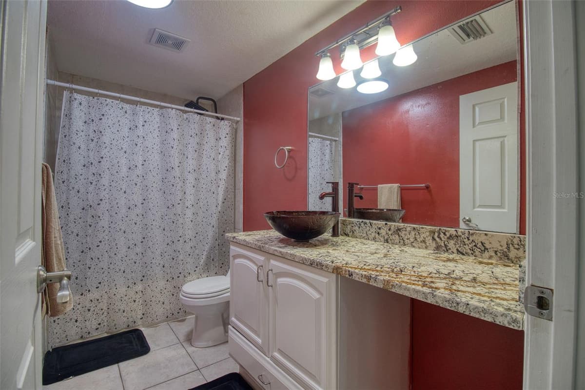 3652 WESTCHESTER DRIVE — photo 19 of 36