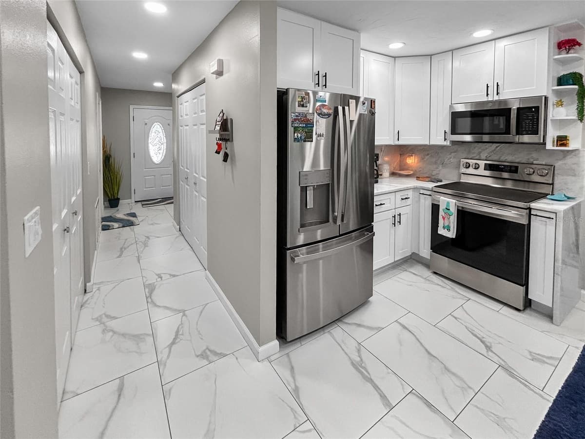 1401 GEORGETOWNE DRIVE — photo 41 of 71