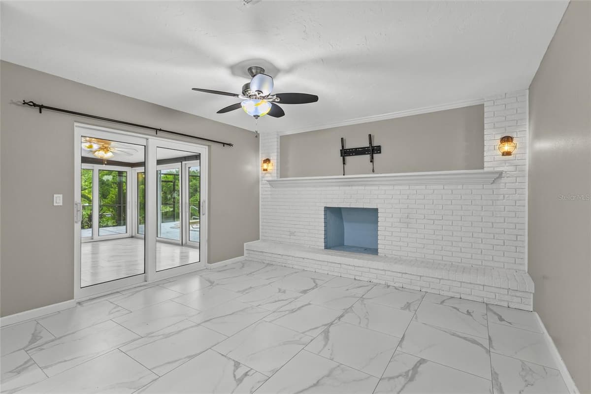 1401 GEORGETOWNE DRIVE — photo 45 of 71