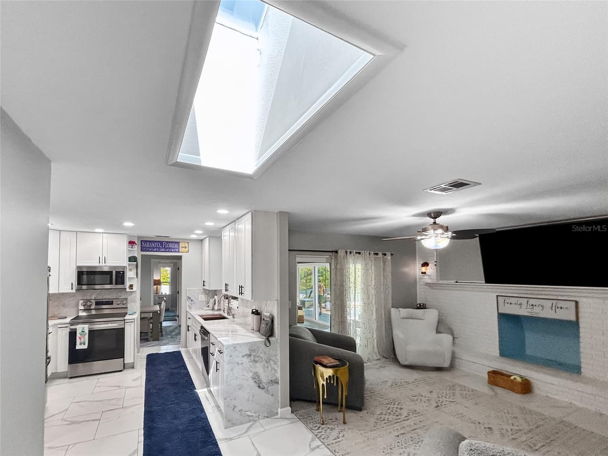 1401 GEORGETOWNE DRIVE — photo 42 of 71