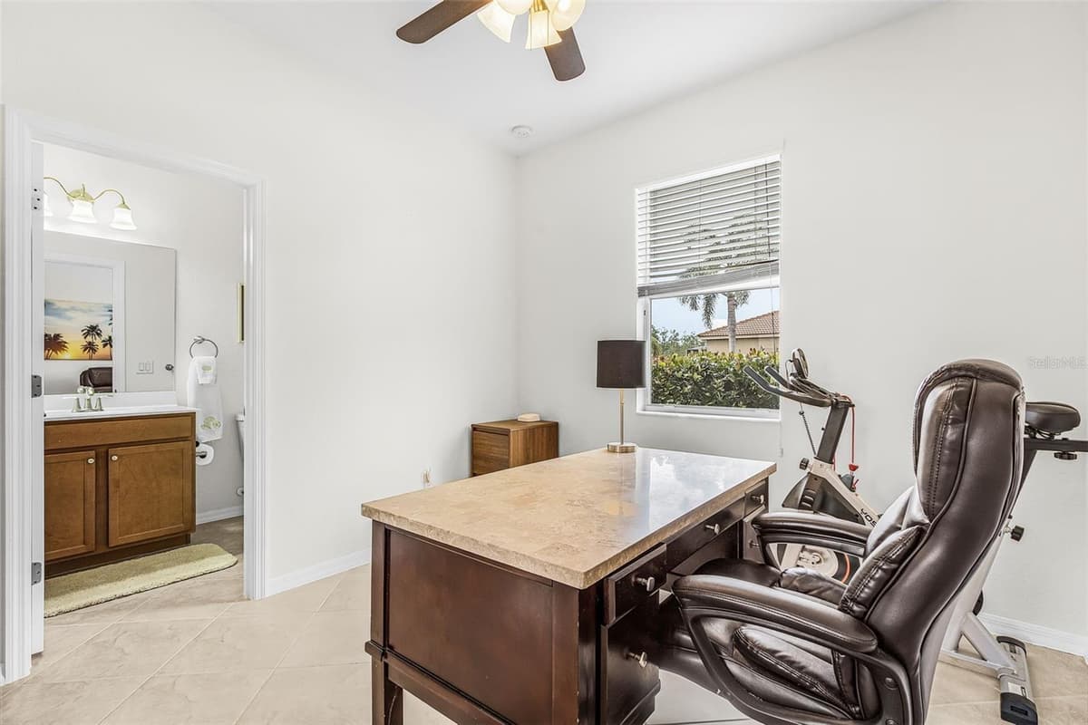 21250 BELLA TERRA BOULEVARD — photo 13 of 27