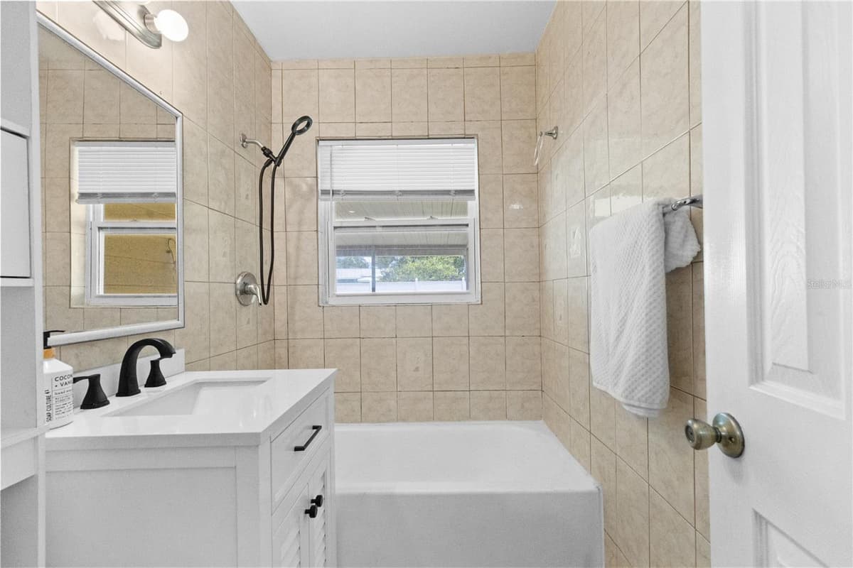 3663 22ND AVENUE — photo 8 of 28