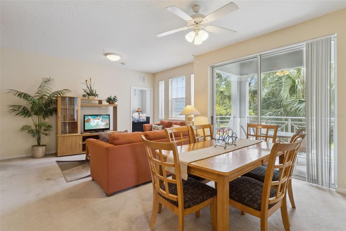 5252 CANE ISLAND LOOP — photo 9 of 37