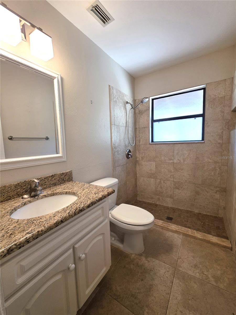 4045 BLUFF OAK COURT — photo 14 of 29