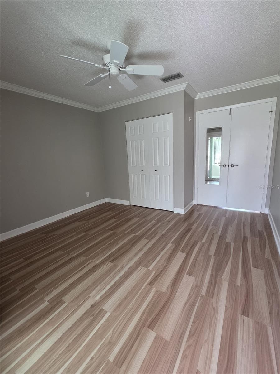 4045 BLUFF OAK COURT — photo 13 of 29