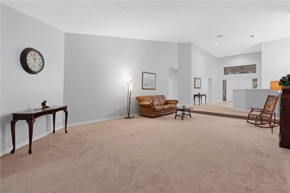 2553 MASON OAKS DRIVE — photo 15 of 60