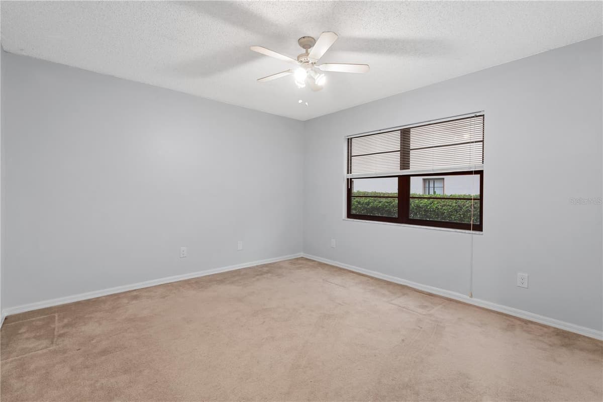 2553 MASON OAKS DRIVE — photo 43 of 60