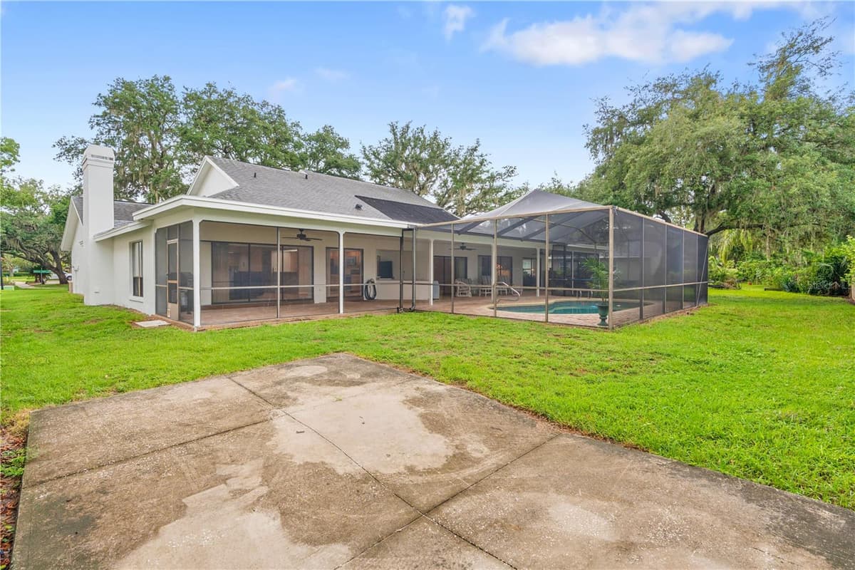 2553 MASON OAKS DRIVE — photo 56 of 60
