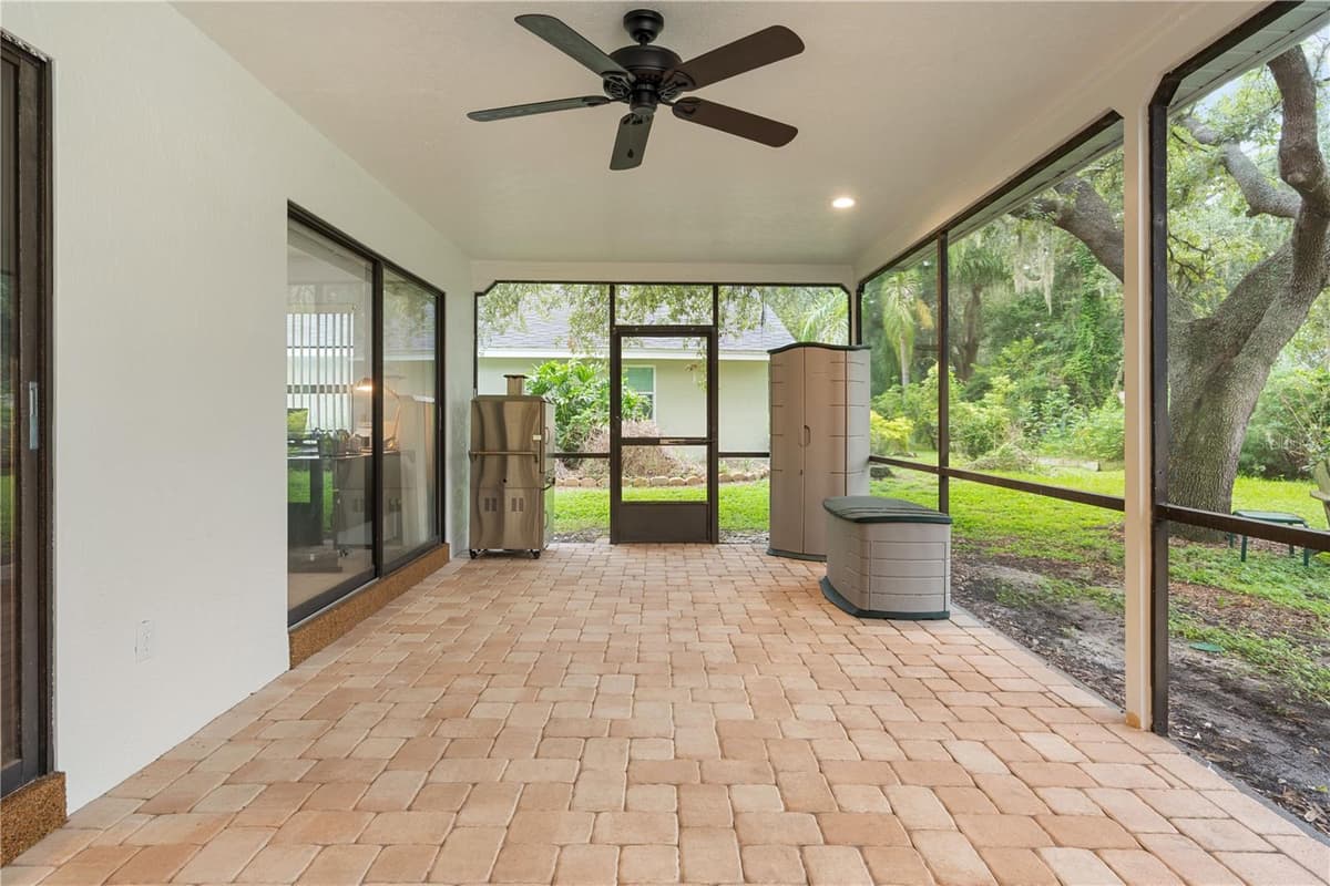 2553 MASON OAKS DRIVE — photo 54 of 60