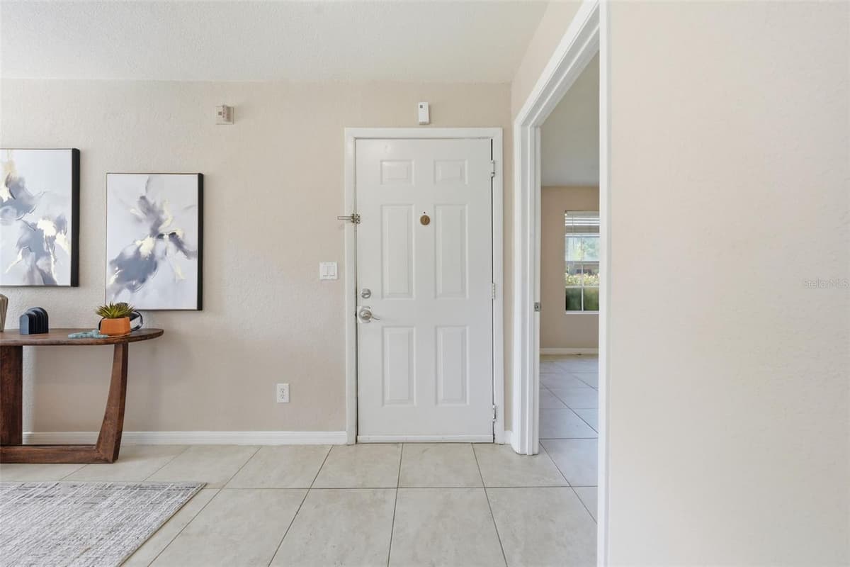 11526 WESTWOOD BOULEVARD — photo 6 of 38