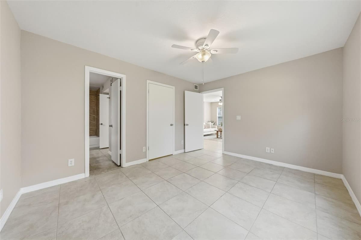 11526 WESTWOOD BOULEVARD — photo 22 of 38