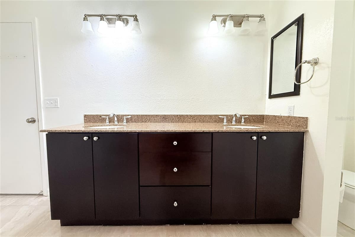 1913 FIRETHORN COURT — photo 57 of 58