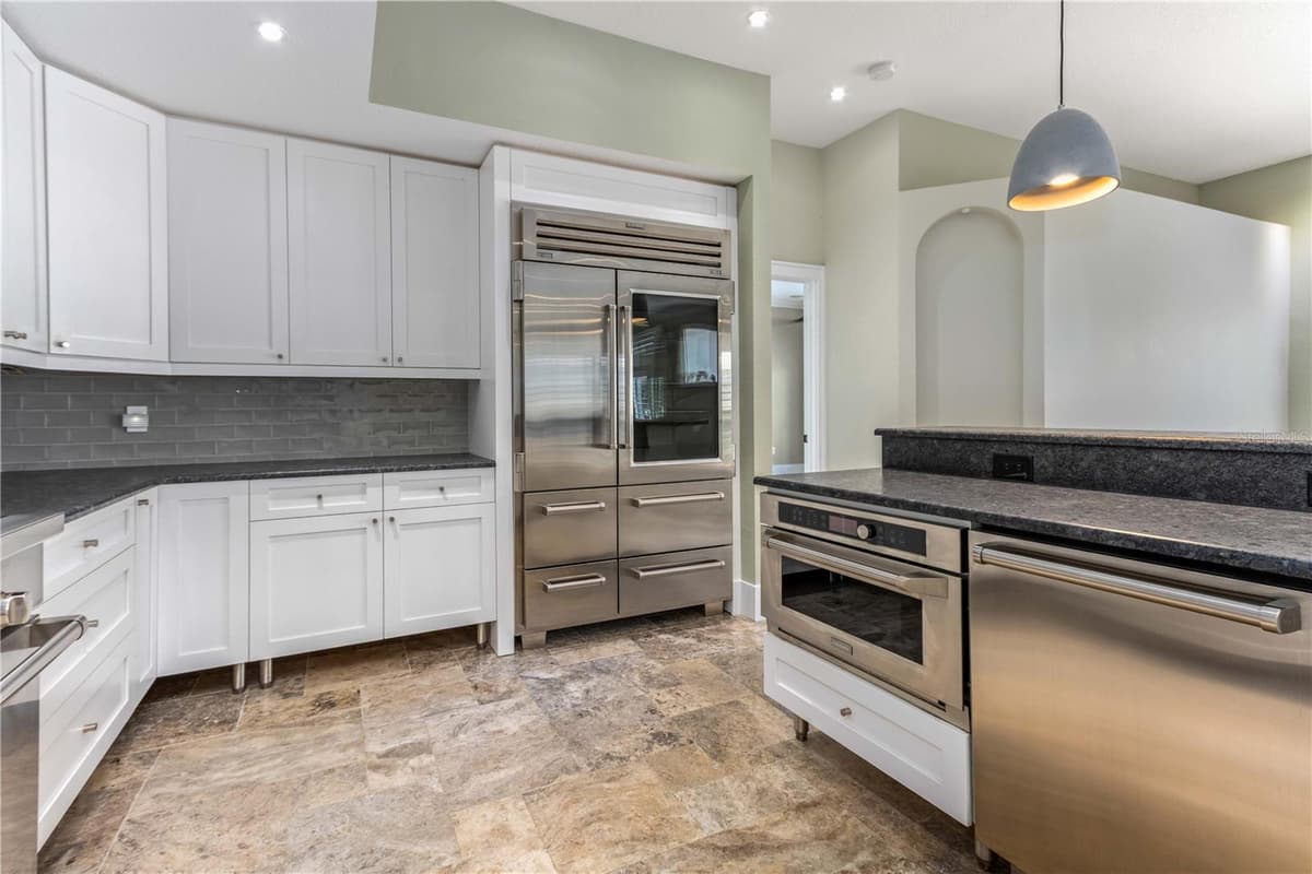 440 PALM ISLAND — photo 19 of 62