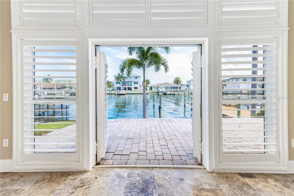 440 PALM ISLAND — photo 31 of 62