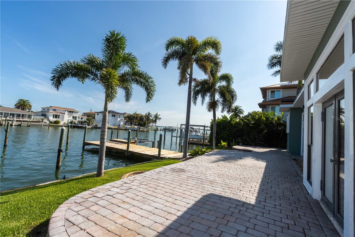 440 PALM ISLAND — photo 44 of 62