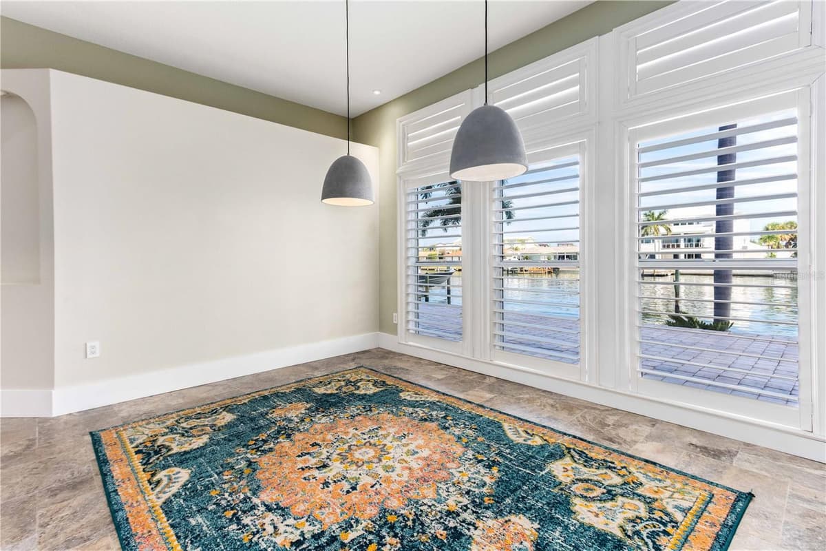 440 PALM ISLAND — photo 15 of 62