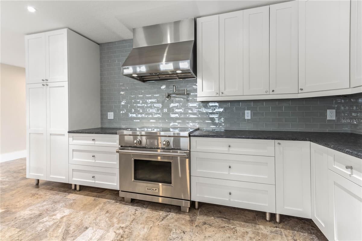 440 PALM ISLAND — photo 18 of 62