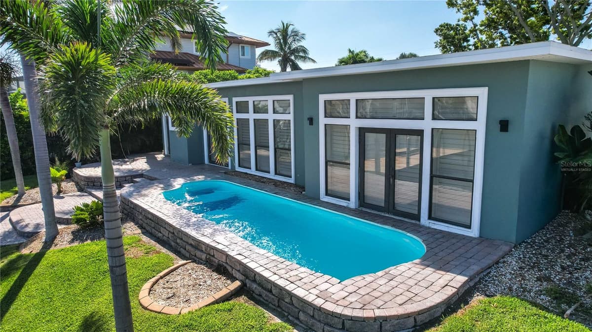 440 PALM ISLAND — photo 8 of 62