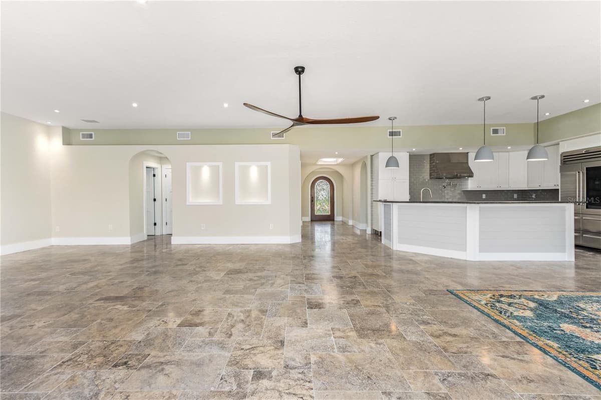 440 PALM ISLAND — photo 16 of 62