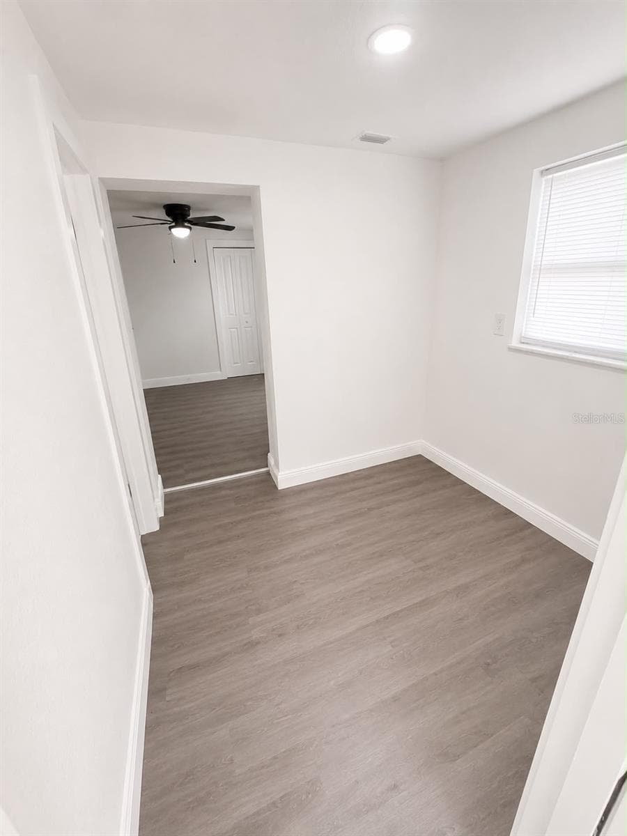 4116 OAKFIELD AVENUE — photo 8 of 20