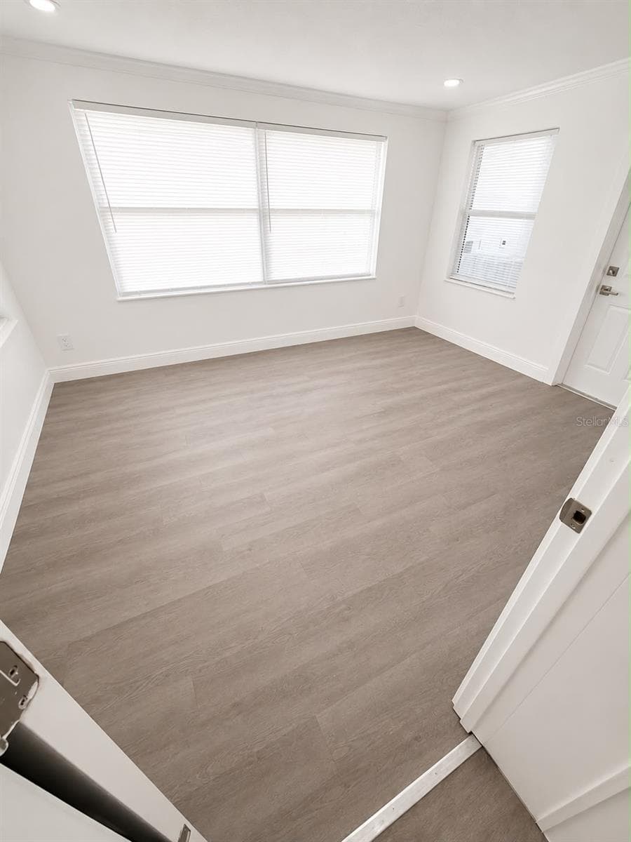 4116 OAKFIELD AVENUE — photo 13 of 20