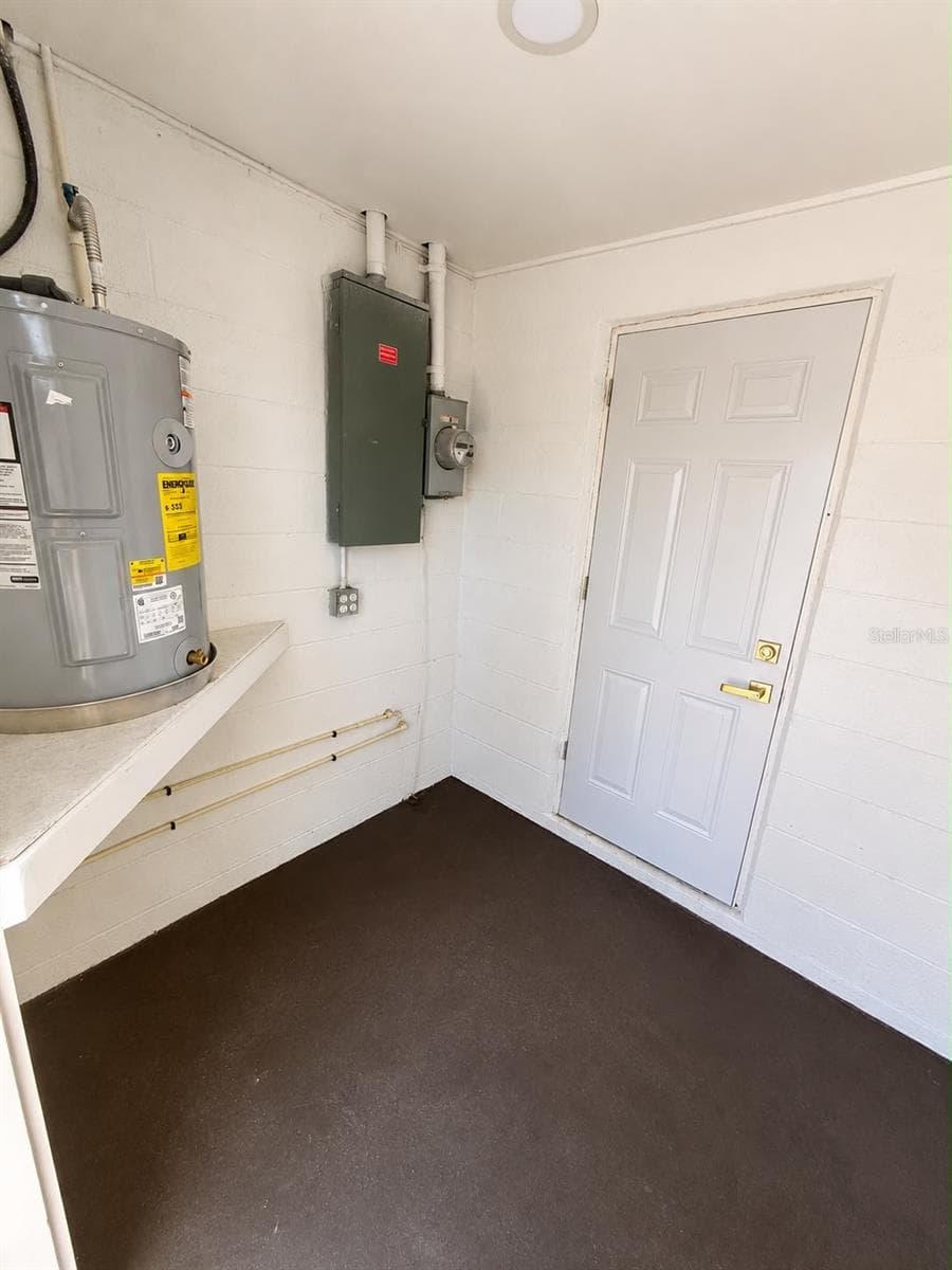 4116 OAKFIELD AVENUE — photo 14 of 20