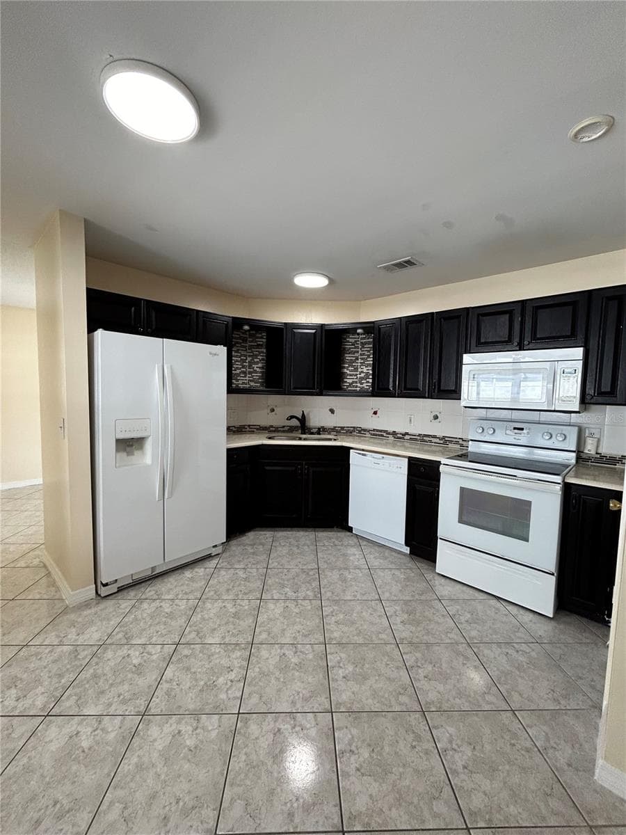 1090 JASON RIDGE COURT — photo 15 of 33