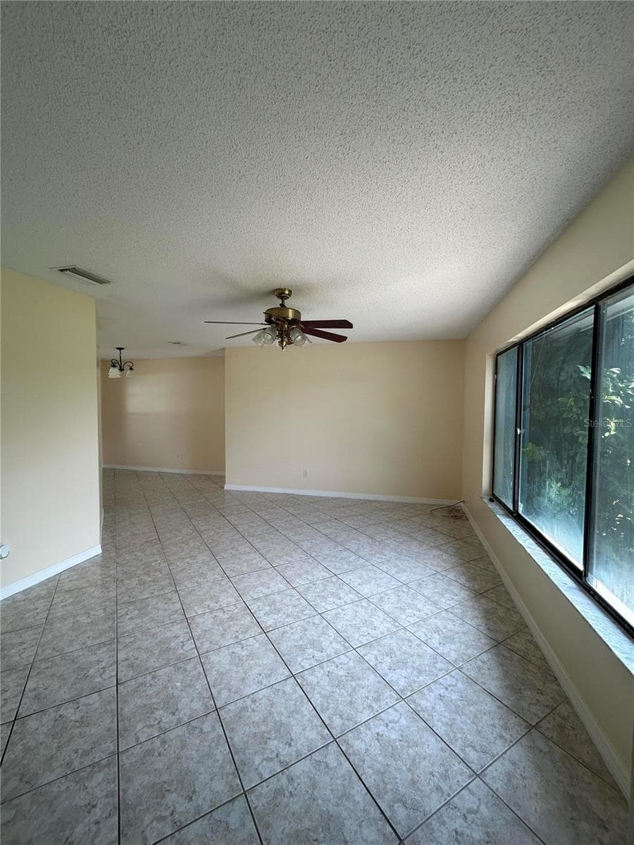 1090 JASON RIDGE COURT — photo 5 of 33