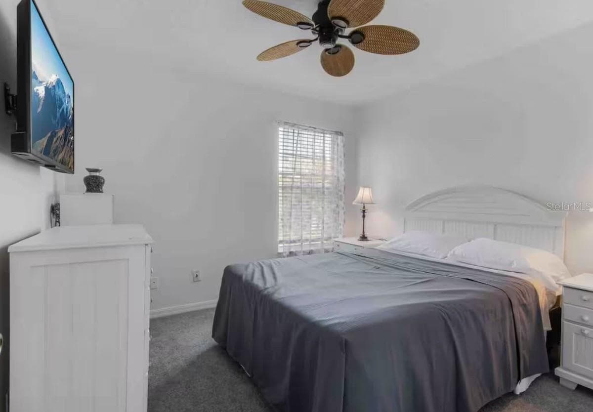 943 CORVINA DRIVE — photo 16 of 40