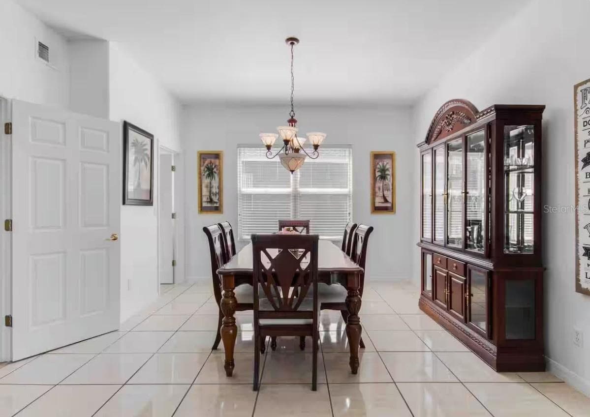 943 CORVINA DRIVE — photo 15 of 40