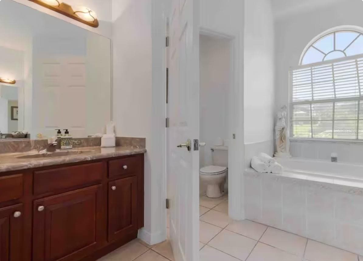 943 CORVINA DRIVE — photo 20 of 40