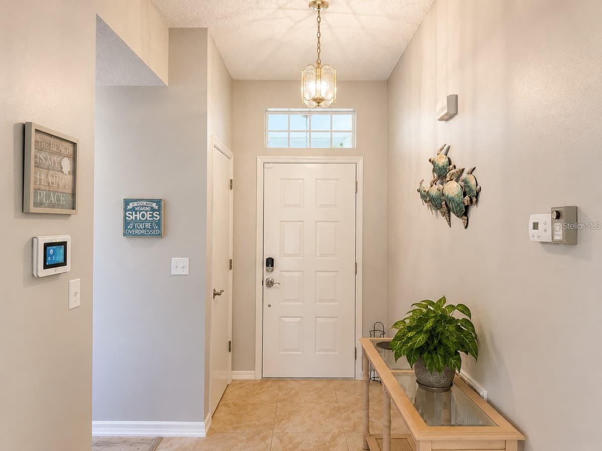 822 MCCALLISTER — photo 3 of 29