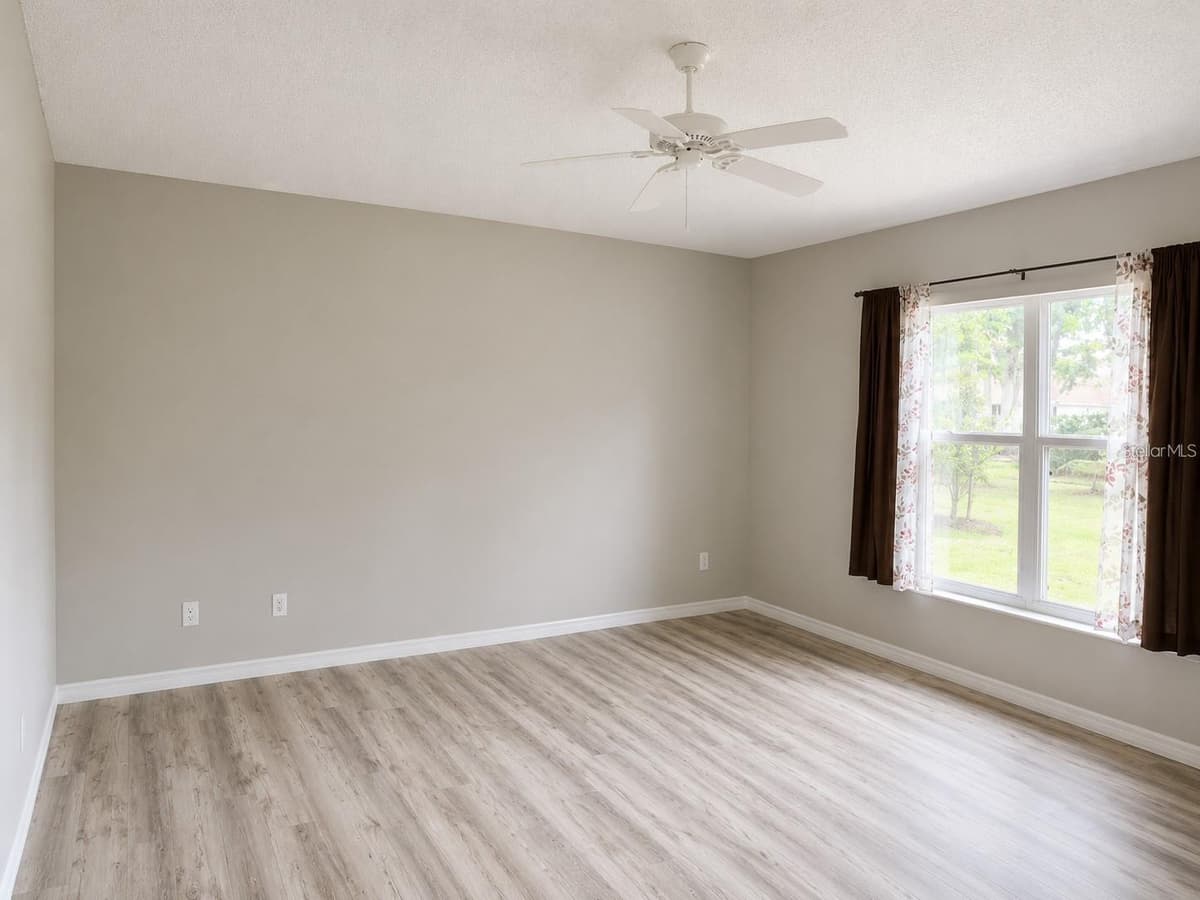 822 MCCALLISTER — photo 17 of 29
