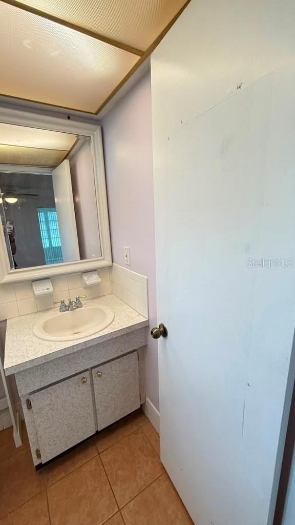 4248 TAMARGO DRIVE — photo 23 of 32