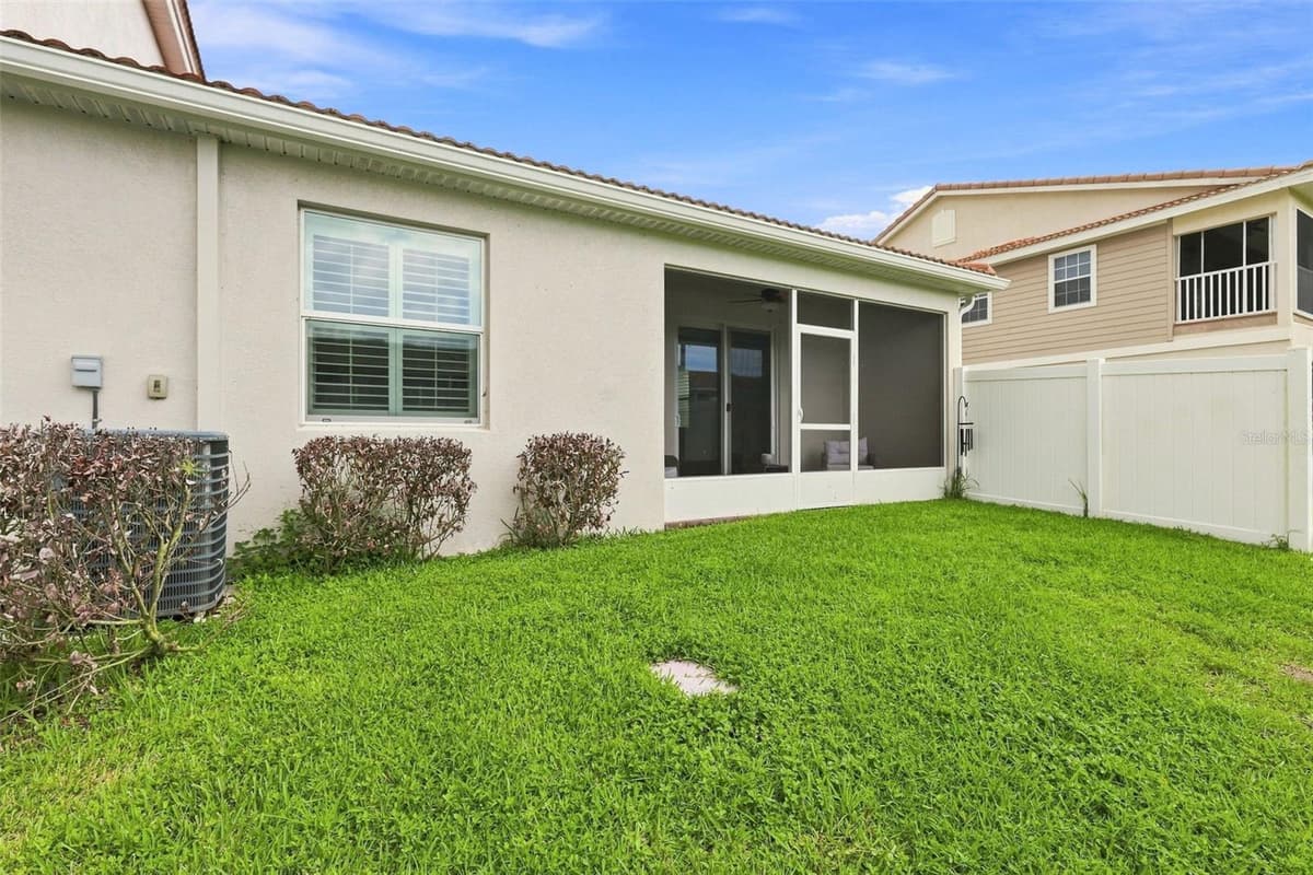 1805 NOEL PLACE — photo 16 of 33