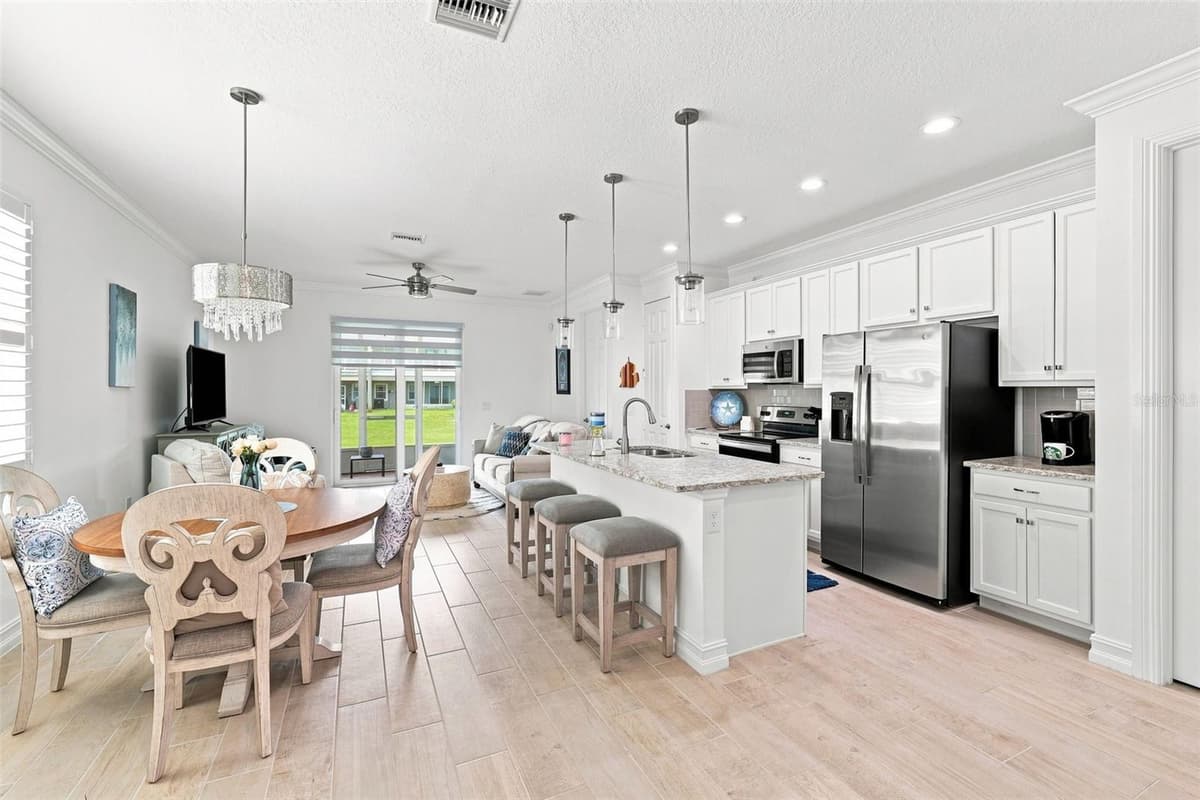 1805 NOEL PLACE — photo 7 of 33