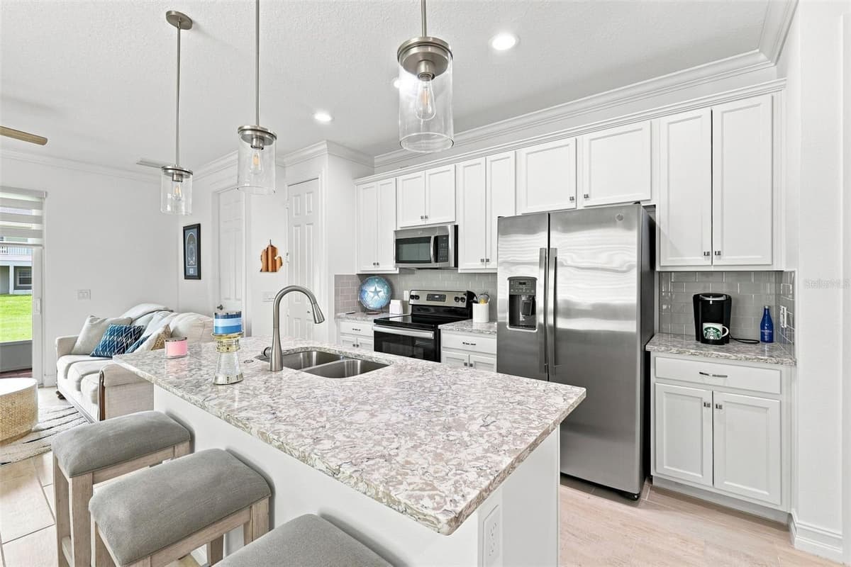 1805 NOEL PLACE — photo 10 of 33
