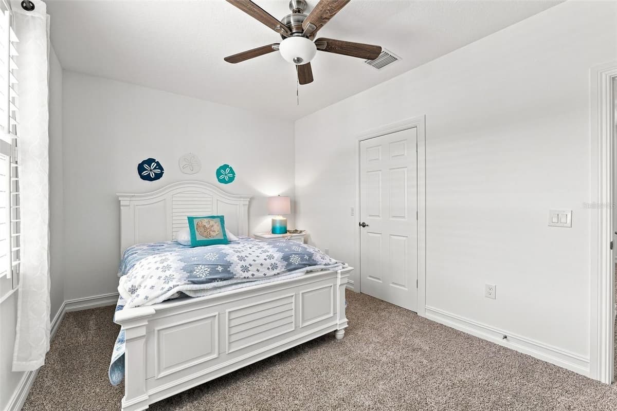 1805 NOEL PLACE — photo 23 of 33